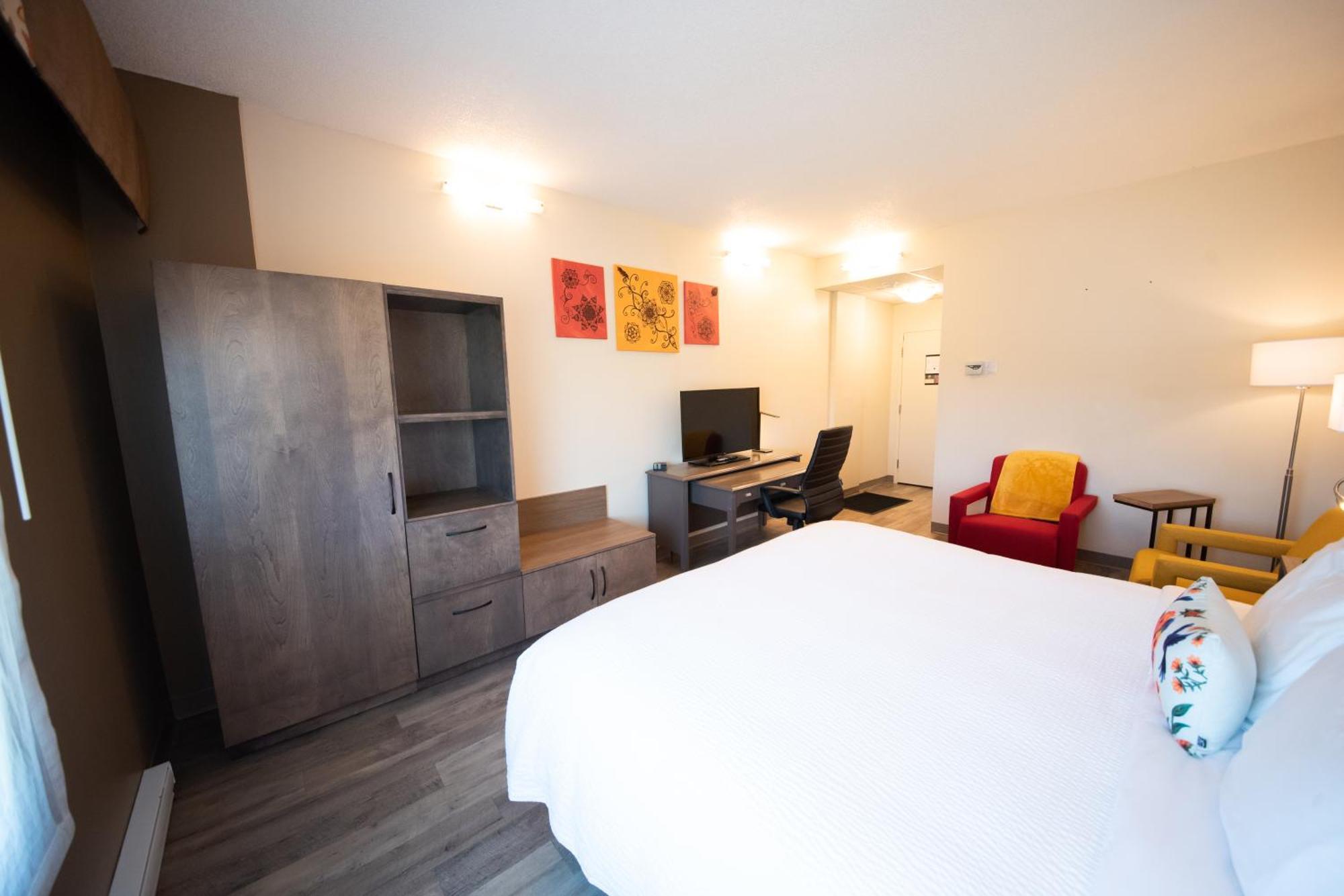 Days Inn By Wyndham Berthierville Eksteriør bilde